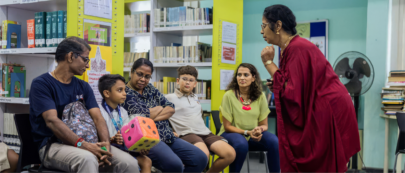 நாவில் தமிழ்<br>நாளும் தமிழ்